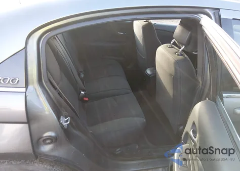 2012 Chrysler 200 Touring z USA, uszkodzony, nr VIN 1C3CCBBB8CN176496